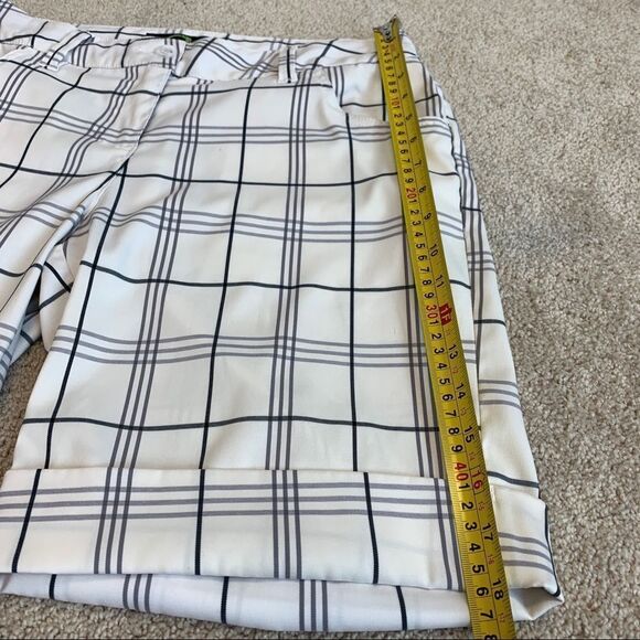 QUAGMIRE Golf White gray black striped plaid check shorts Sz 8 NWOT - Picture 8 of 11